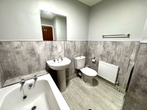 Photo 5- click for photo gallery